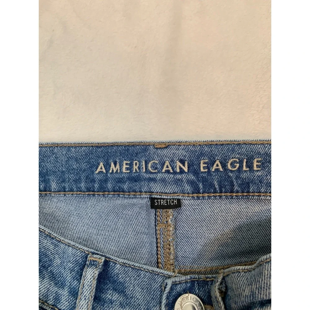 American Eagle Outfitters ripped pants staple